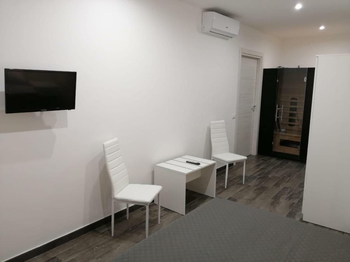 Opera Boutique Rooms มอนเรอาเล ภายนอก รูปภาพ